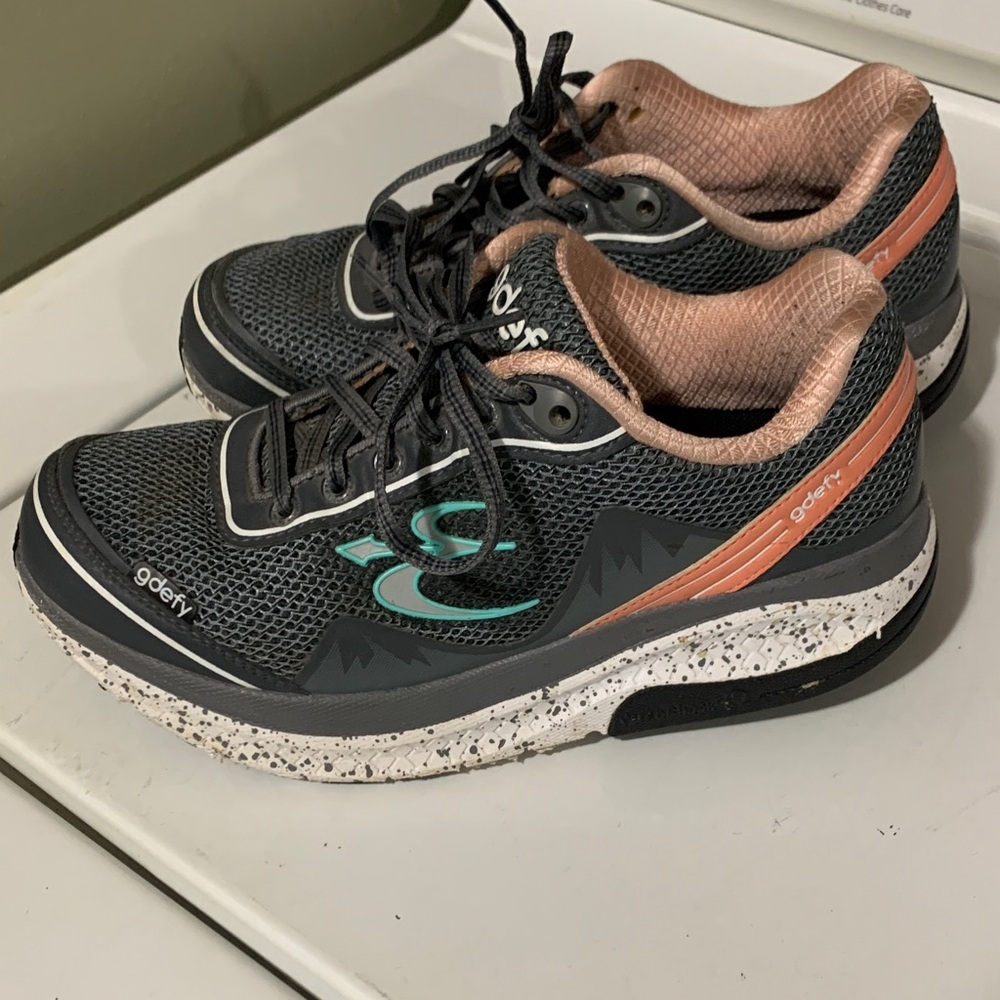 gdefy Women's Black and Coral Sneakers
